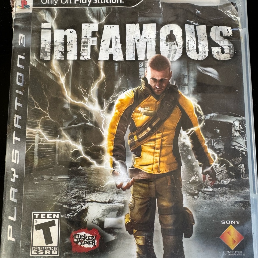 PS3 Infamous Video Game - Picture 6 of 6